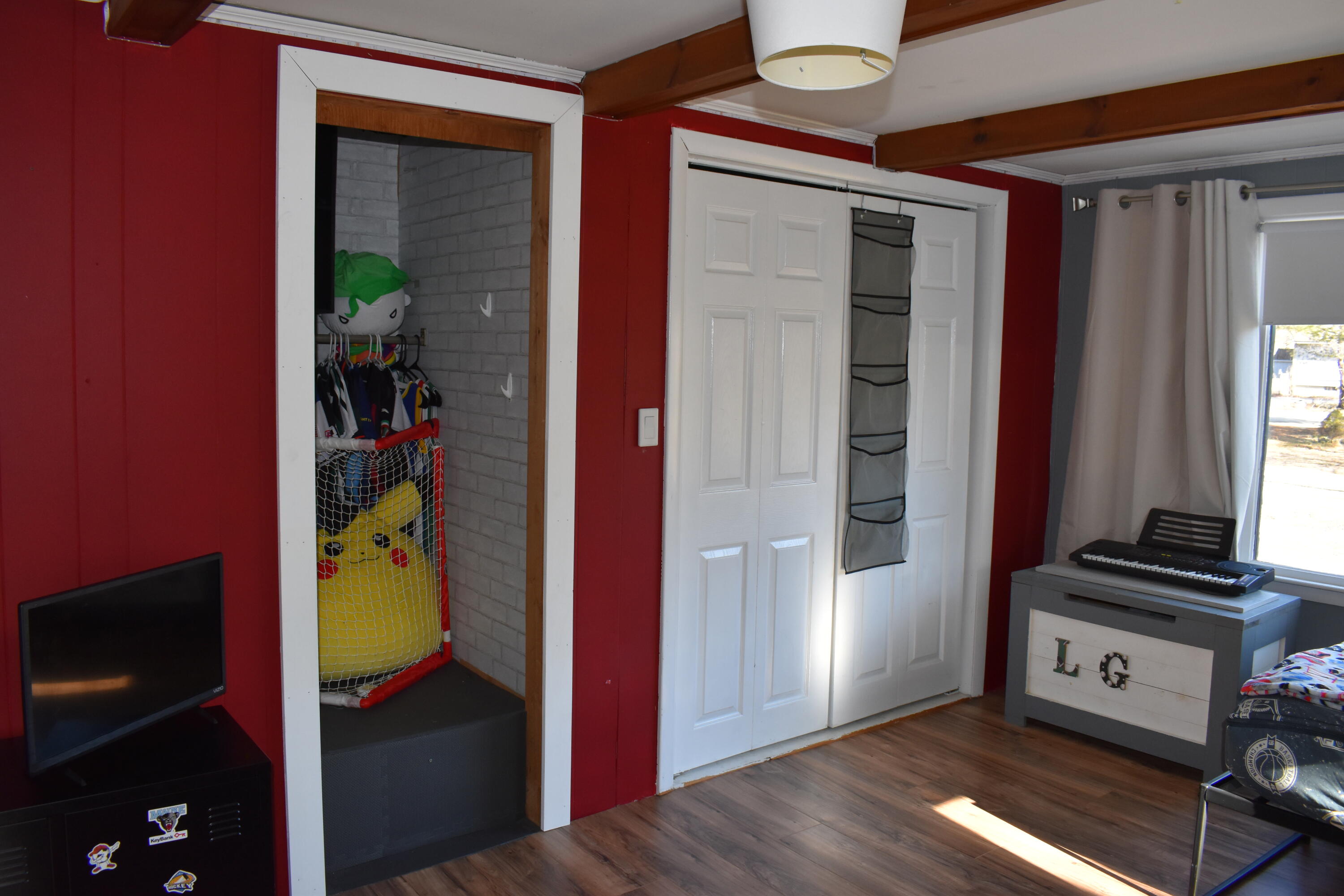 544 Ossipee Trail W Standish ME 04084