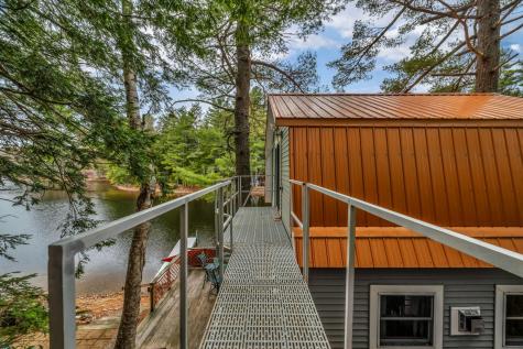 12 Paradise Cove Clifton ME 04428