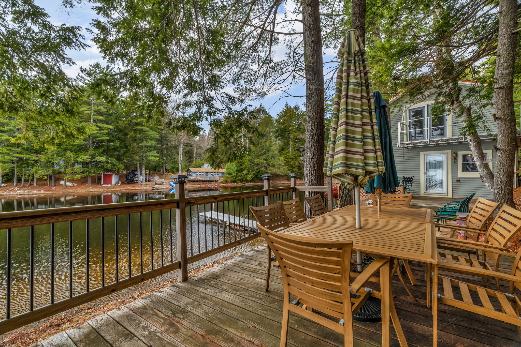 12 Paradise Cove Clifton ME 04428