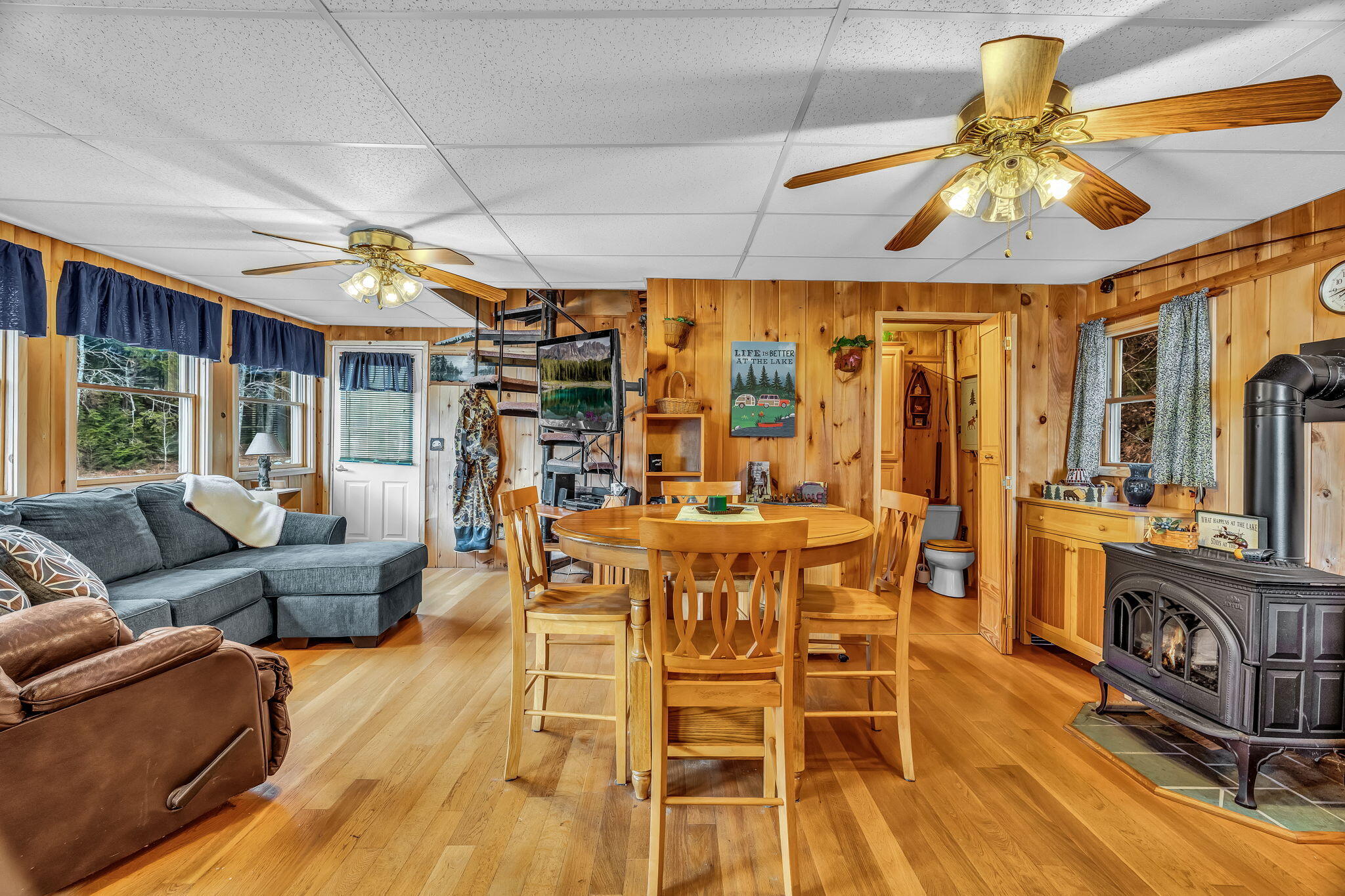 12 Paradise Cove Clifton ME 04428