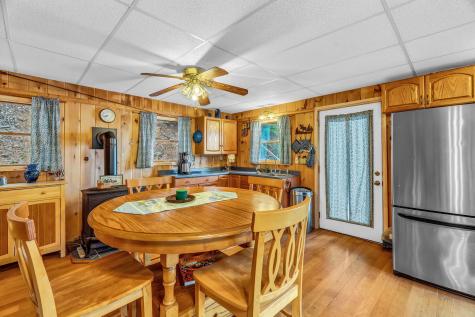12 Paradise Cove Clifton ME 04428