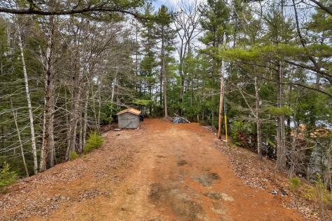 12 Paradise Cove Clifton ME 04428