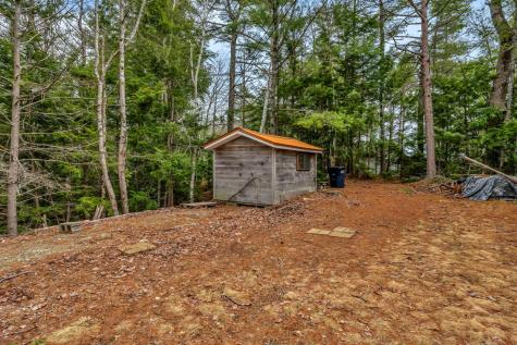 12 Paradise Cove Clifton ME 04428