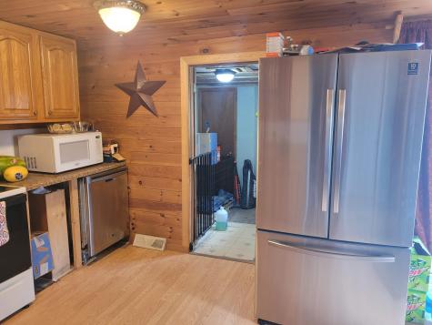 10 Sterling Road Auburn ME 04210