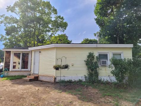 10 Sterling Road Auburn ME 04210