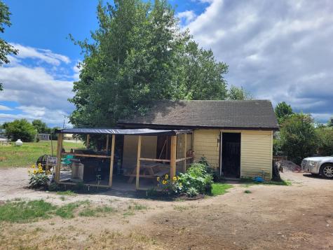 10 Sterling Road Auburn ME 04210