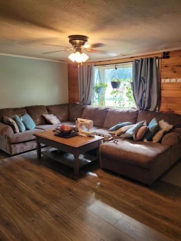 10 Sterling Road Auburn ME 04210