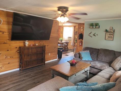 10 Sterling Road Auburn ME 04210