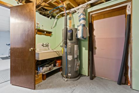 153 Regan Lane Portland ME 04103