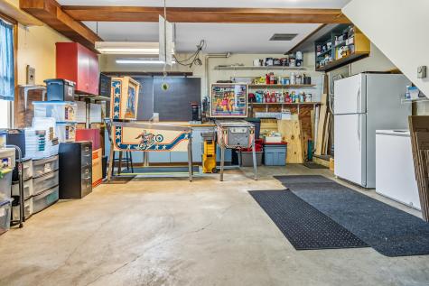 153 Regan Lane Portland ME 04103