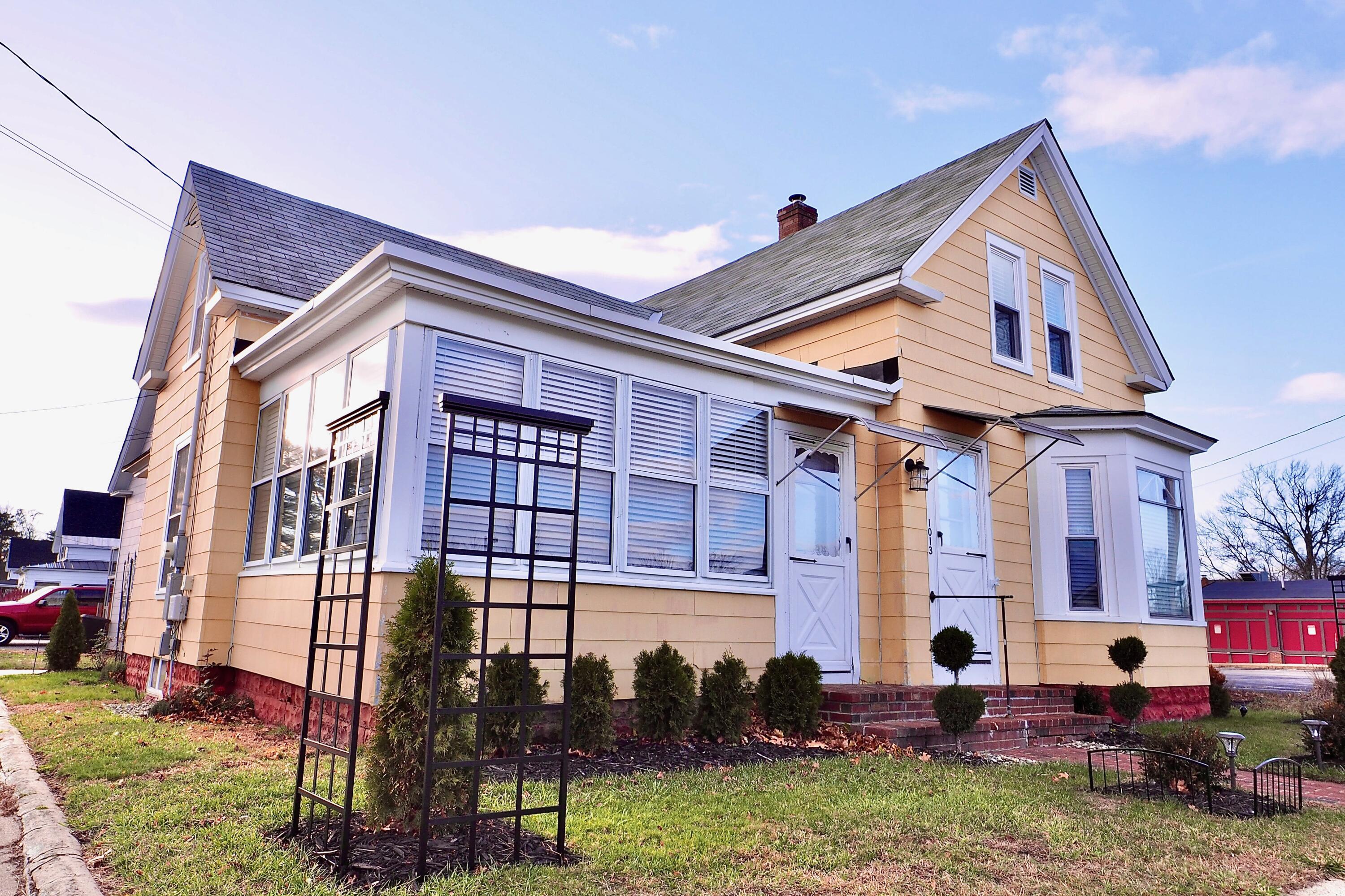 1013 Main Street Sanford ME 04073