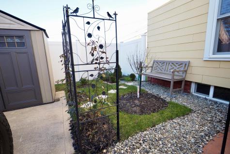 1013 Main Street Sanford ME 04073