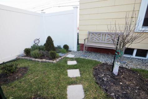 1013 Main Street Sanford ME 04073