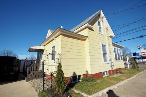 1013 Main Street Sanford ME 04073