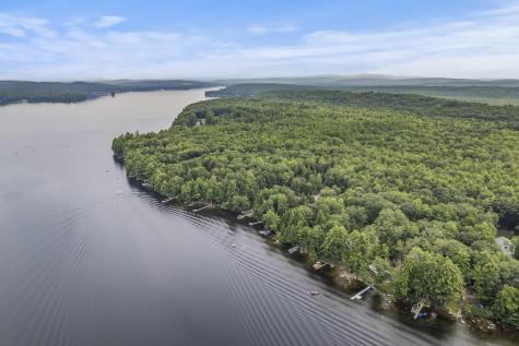 19 Lunts Point Lane Oxford ME 04270