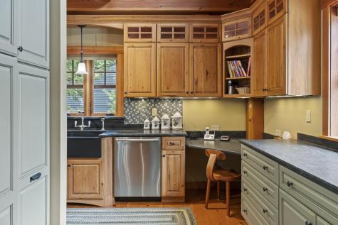 19 Lunts Point Lane Oxford ME 04270