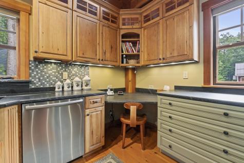 19 Lunts Point Lane Oxford ME 04270