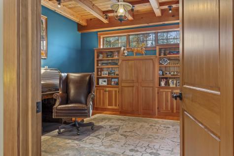 19 Lunts Point Lane Oxford ME 04270