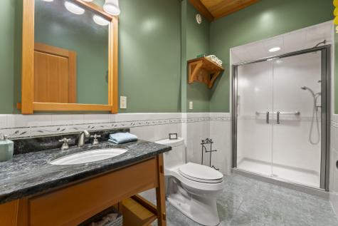 19 Lunts Point Lane Oxford ME 04270