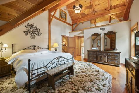 19 Lunts Point Lane Oxford ME 04270
