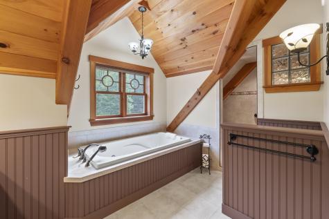 19 Lunts Point Lane Oxford ME 04270