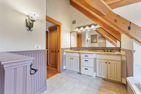 19 Lunts Point Lane Oxford ME 04270