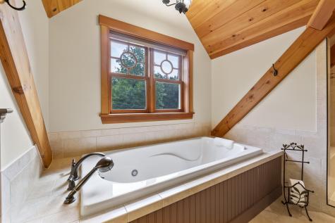19 Lunts Point Lane Oxford ME 04270