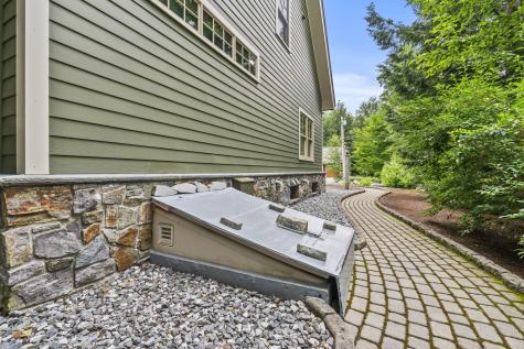 19 Lunts Point Lane Oxford ME 04270