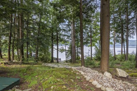 19 Lunts Point Lane Oxford ME 04270