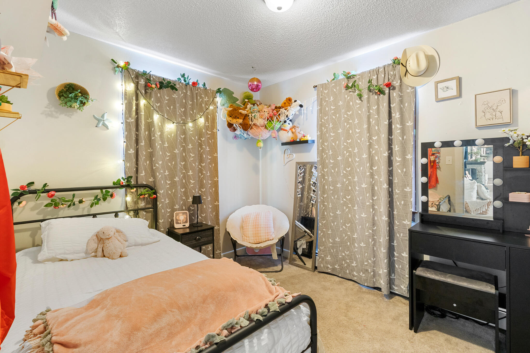 18 Trunnel Lane Friendship ME 04547