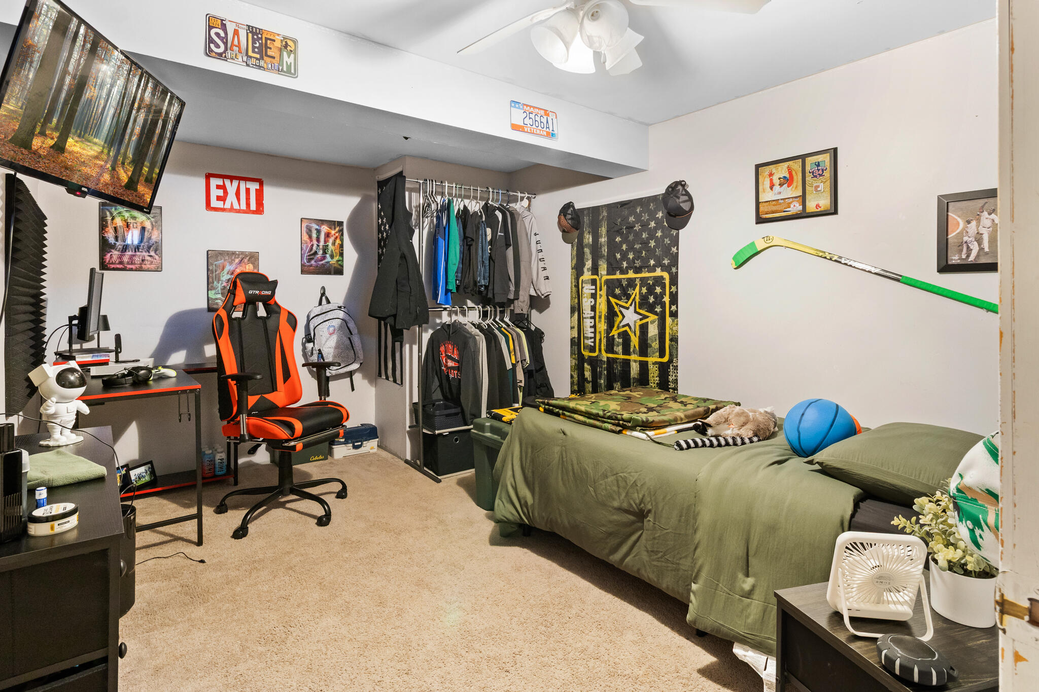 18 Trunnel Lane Friendship ME 04547