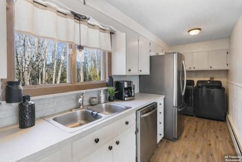 18 Trunnel Lane Friendship ME 04547