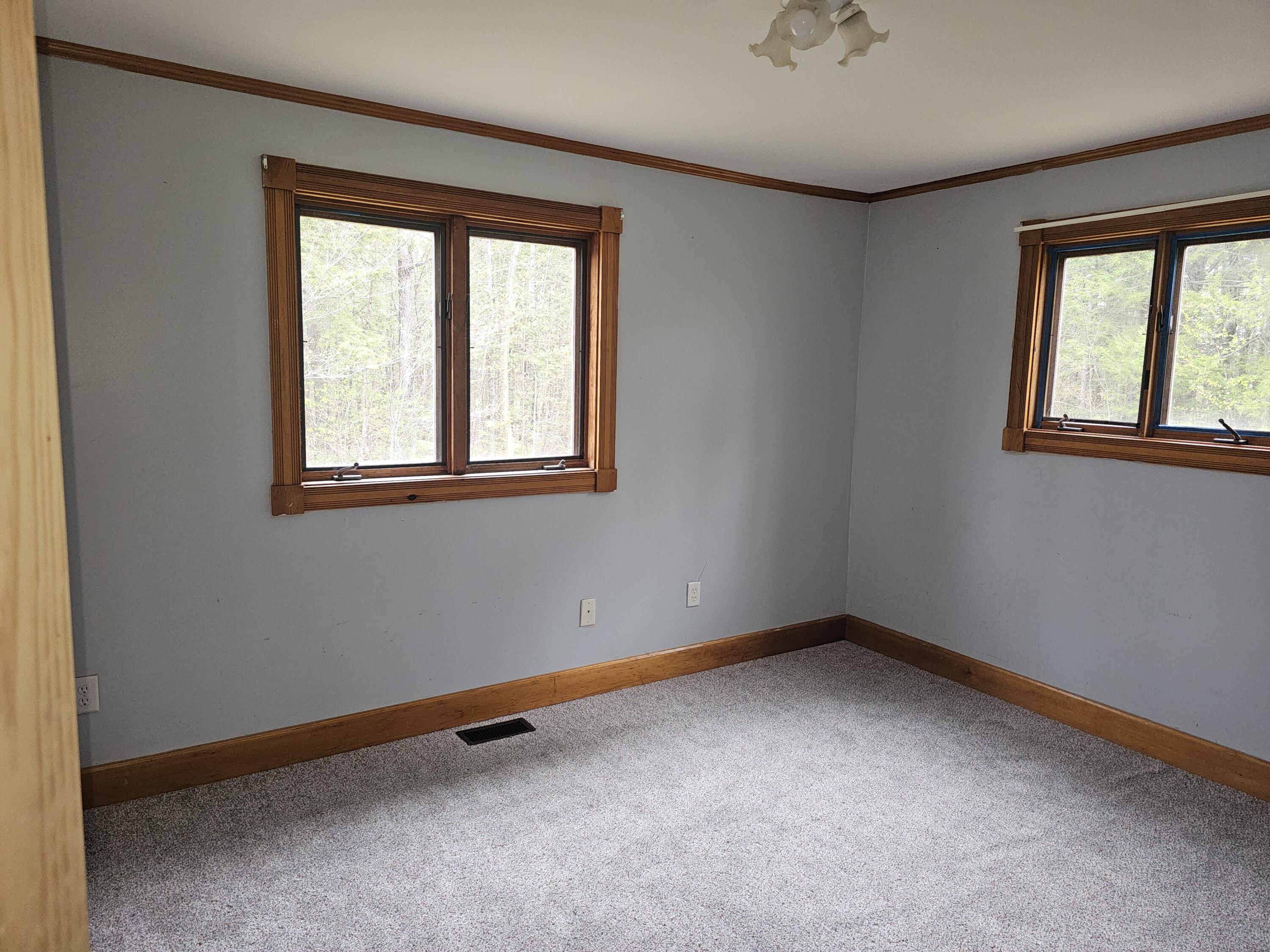 23 Macdonald Road Waterford ME 04088