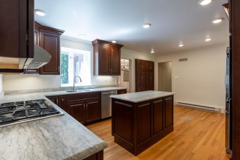 195 Caleb Street Portland ME 04102