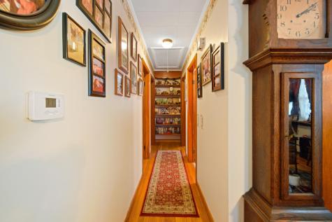 284 Parkway S Brewer ME 04412