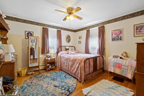 284 Parkway S Brewer ME 04412