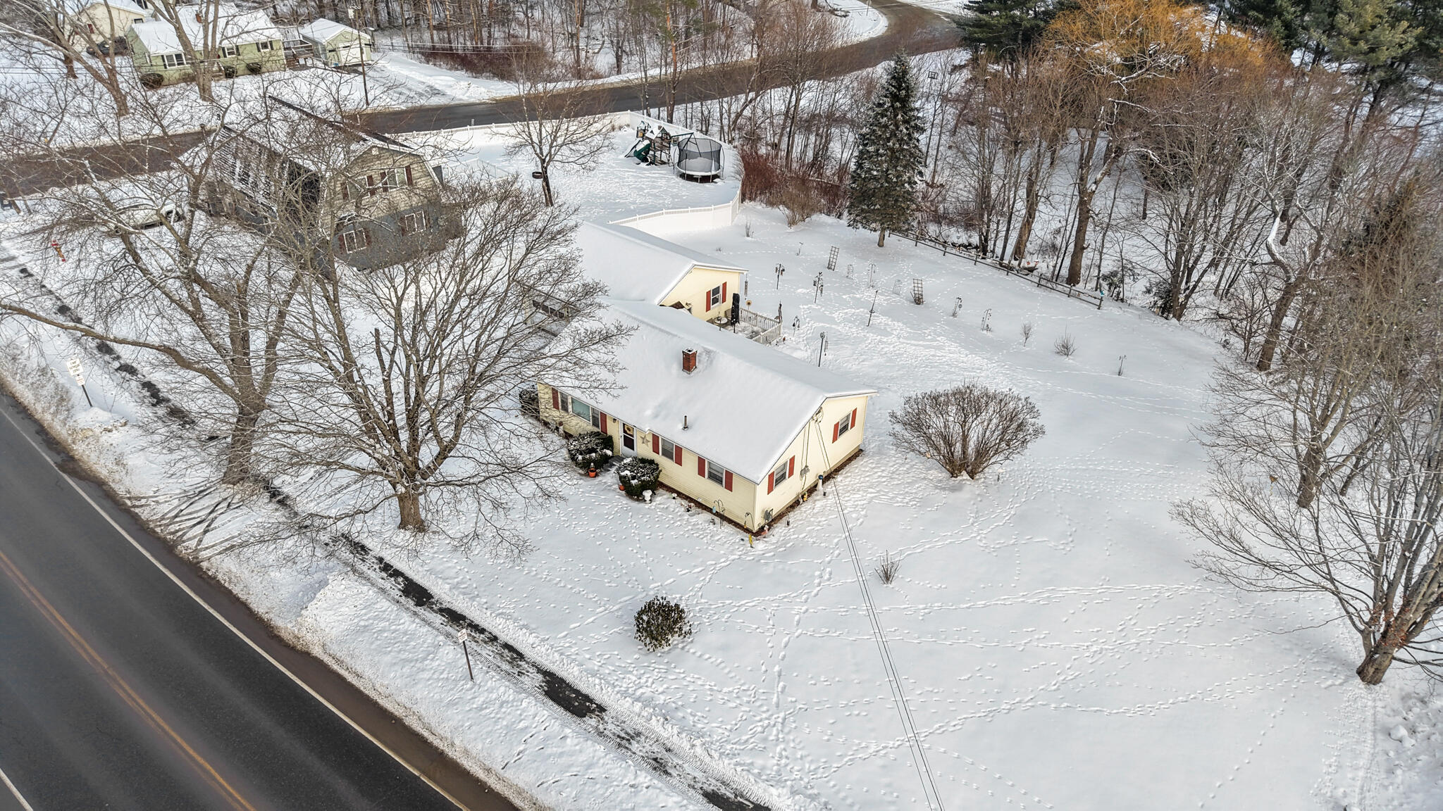 284 Parkway S Brewer ME 04412