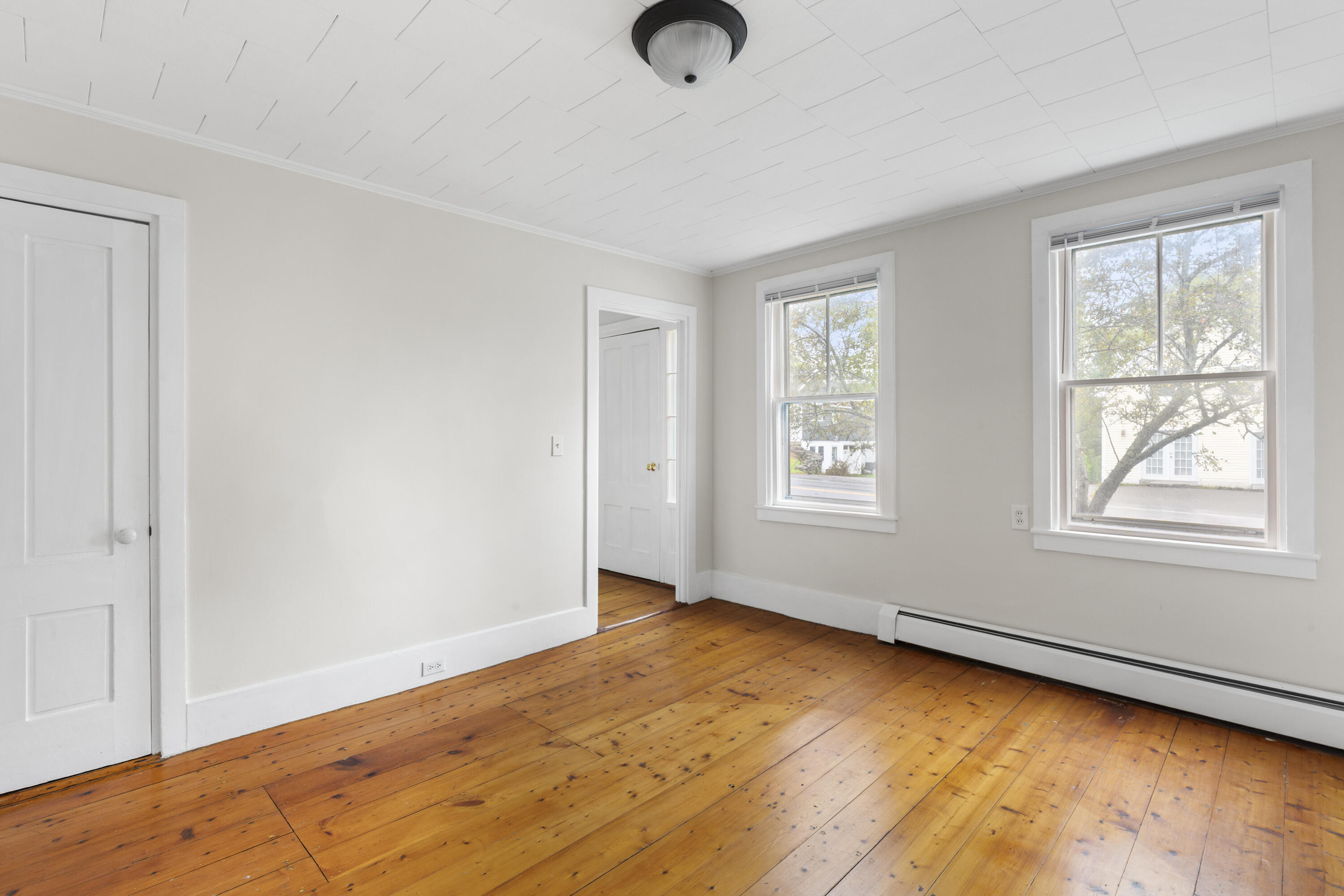 646 West Street Rockport ME 04856