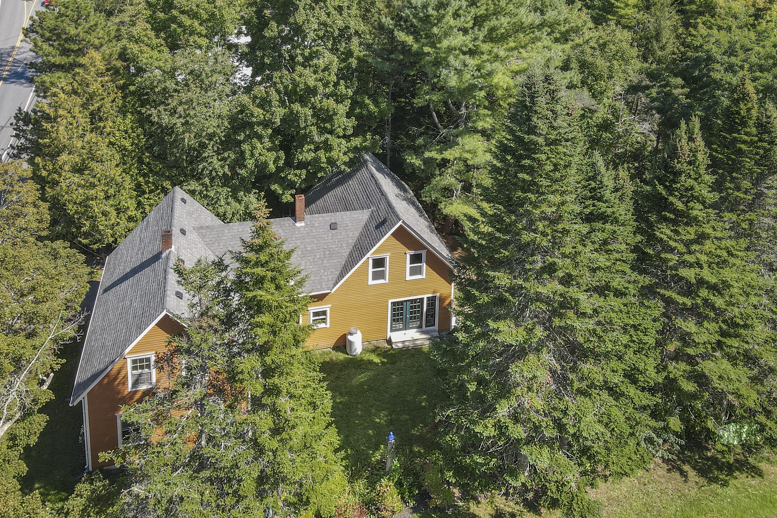 646 West Street Rockport ME 04856