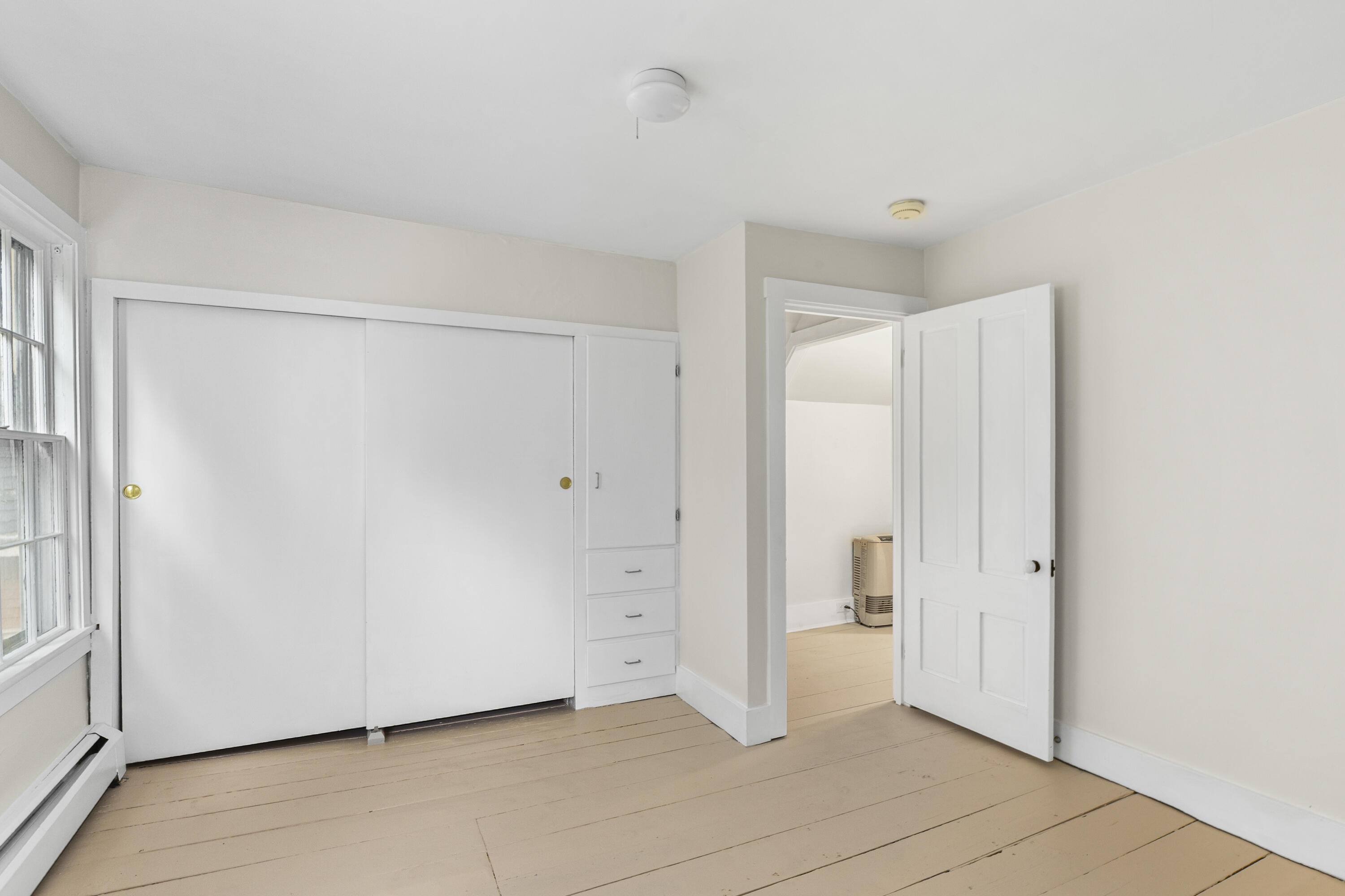 646 West Street Rockport ME 04856
