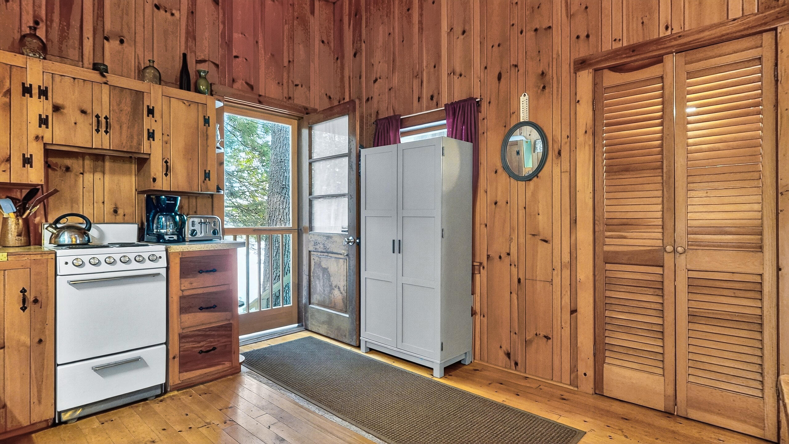 341 Narrow Gauge Trail Hiram ME 04041