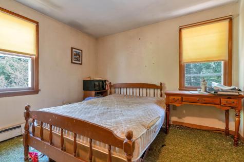 22 Burnham Road Gorham ME 04038