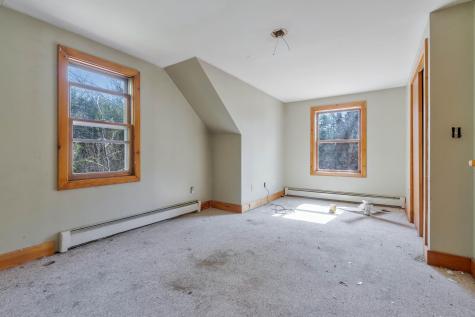 22 Burnham Road Gorham ME 04038