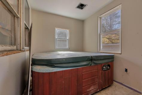 22 Burnham Road Gorham ME 04038