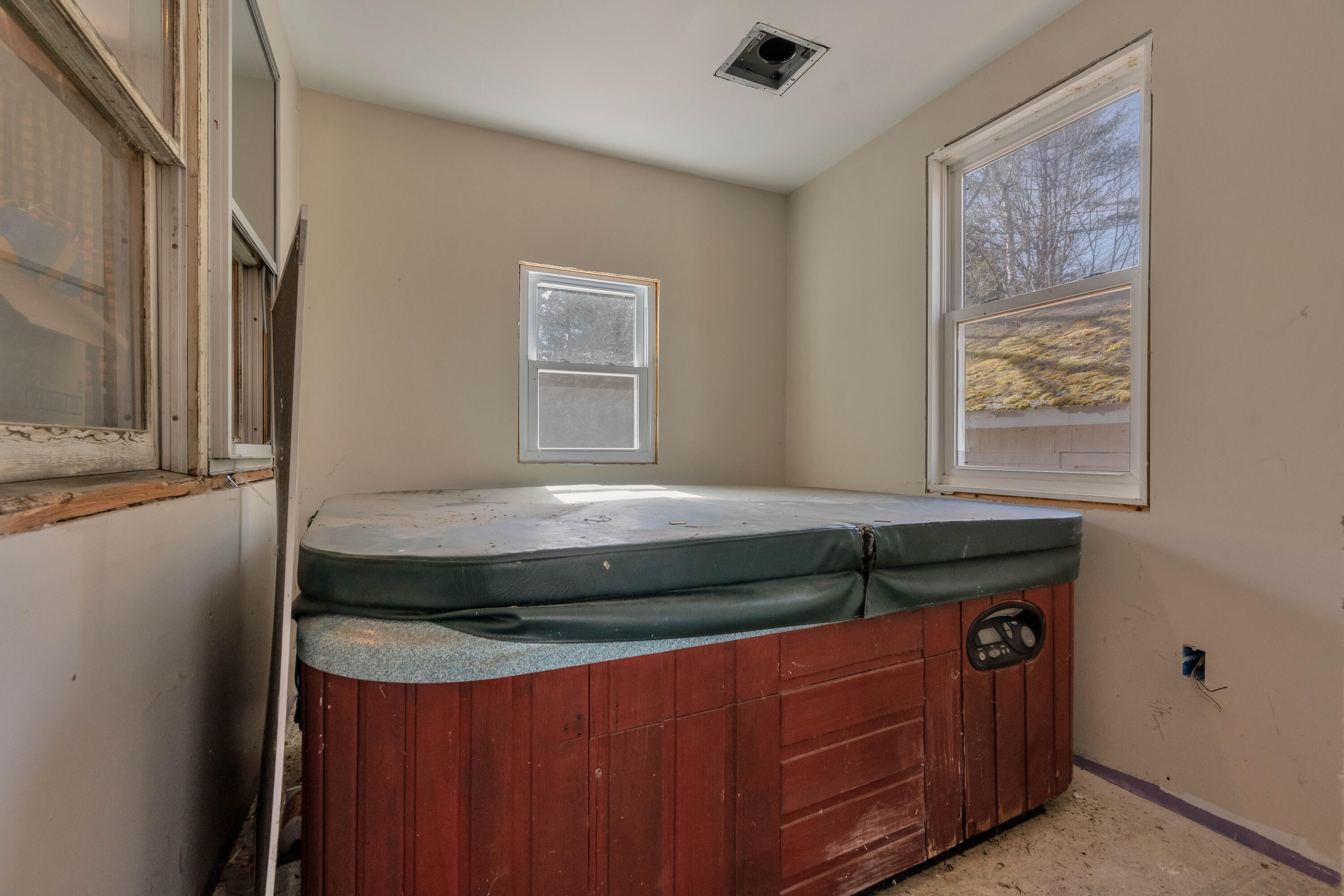 22 Burnham Road Gorham ME 04038