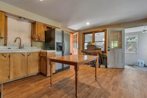 22 Burnham Road Gorham ME 04038
