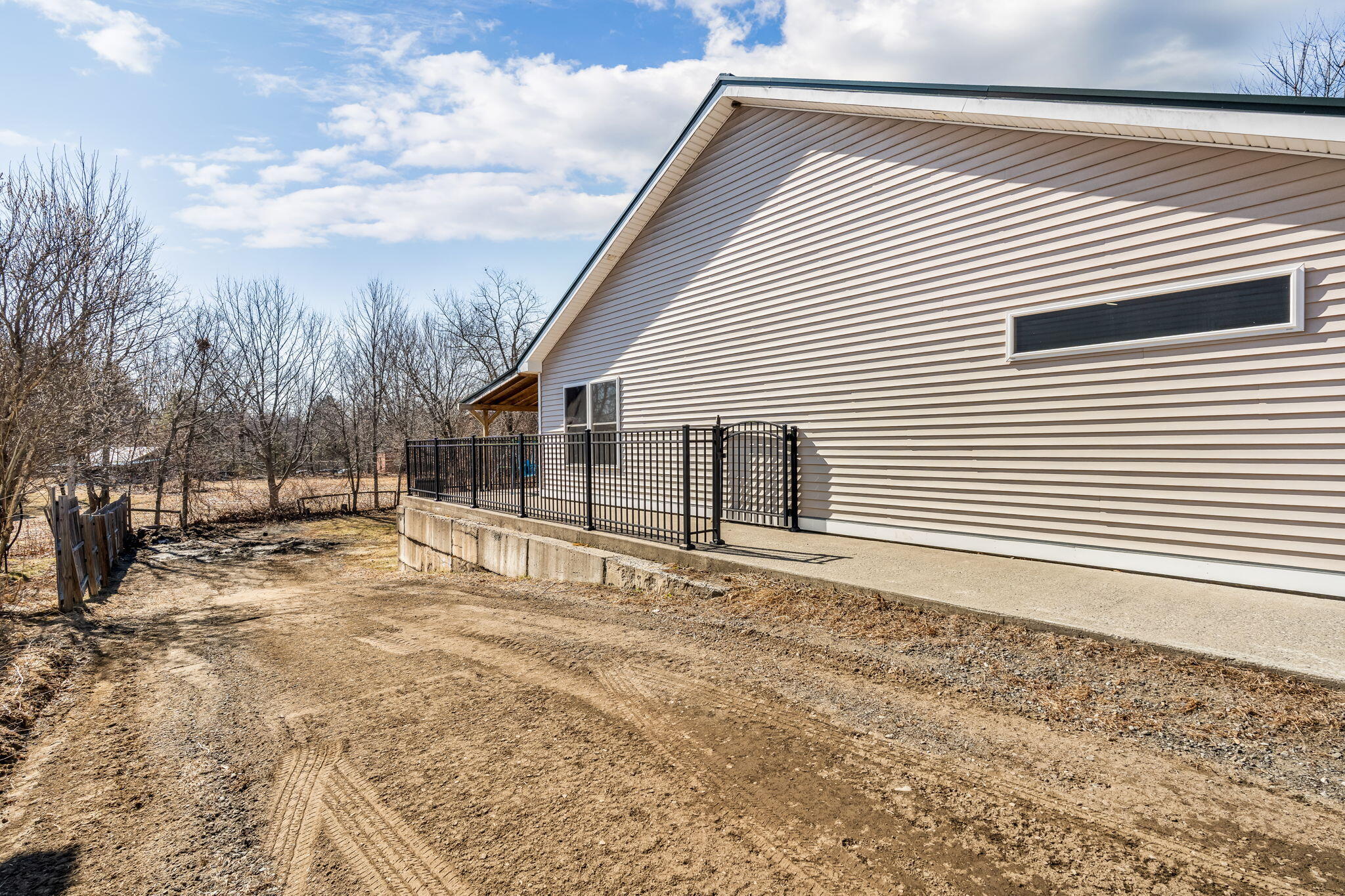 14 Mercer Road Norridgewock ME 04957
