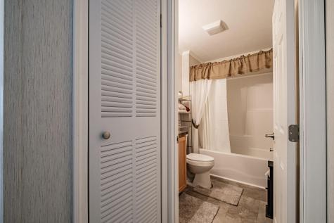 23 Kapote Drive Norway ME 04268