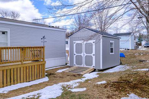 23 Kapote Drive Norway ME 04268