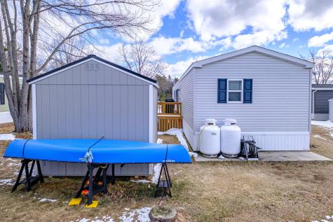 23 Kapote Drive Norway ME 04268